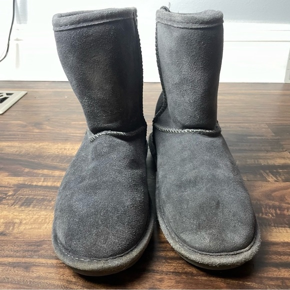 Bearpaw Youth Snow Boots Size 5 - Picture 2 of 11